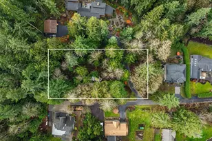 9351 Moss Ln NE, Bainbridge Island, WA 98110 - Photo 1