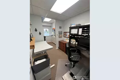 819 Commercial Avenue #C, Anacortes, WA 98221 - Photo 10