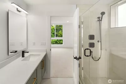 727 18th Avenue, Seattle, WA 98122 - Photo 18