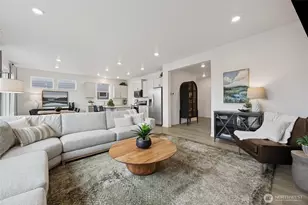 12819 8th Ave E, Tacoma, WA 98445 - Photo 8