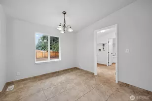 21204 128th St Ct E, Bonney Lake, WA 98391 - Photo 14