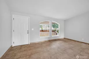 21204 128th St Ct E, Bonney Lake, WA 98391 - Photo 8