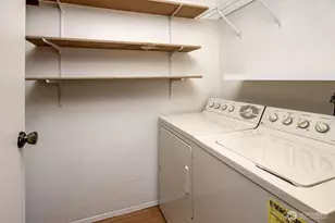 7 Lake Bellevue Dr, Bellevue, WA 98005 - Photo 30