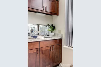 7 Lake Bellevue Drive #206, Bellevue, WA 98005 - Photo 18