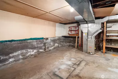 11737 North Park Avenue N, Seattle, WA 98133 - Photo 24