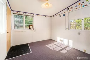 11737 N Park Ave N, Seattle, WA 98133 - Photo 20