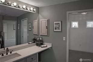 22472 SE Highland Cir, Issaquah, WA 98029 - Photo 14