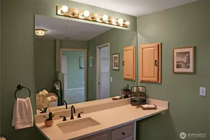 22472 SE Highland Cir, Issaquah, WA 98029 - Photo 18