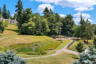 22472 SE Highland Cir, Issaquah, WA 98029 - Photo 36