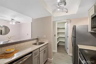 14404 NE 31st St, Bellevue, WA 98007 - Photo 12