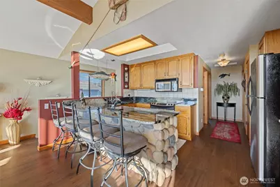 5115 Kingsway, Anacortes, WA 98221 - Photo 10