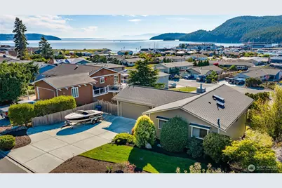 5115 Kingsway, Anacortes, WA 98221 - Photo 1