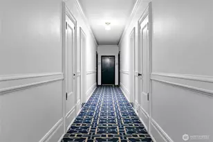 615 Boren Ave, Seattle, WA 98104 - Photo 24