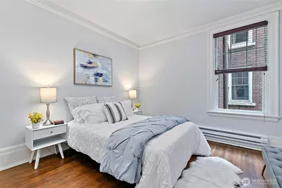 615 Boren Avenue #27, Seattle, WA 98104 - Photo 12