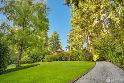 6817 79th Street W, Lakewood, WA 98499 - Photo 2