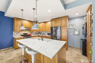 23001 Marine View Dr S, Des Moines, WA 98198 - Photo 16