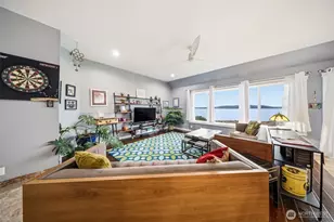 23001 Marine View Dr S, Des Moines, WA 98198 - Photo 8