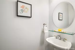 5523 Lakemont Blvd SE, Bellevue, WA 98006 - Photo 14