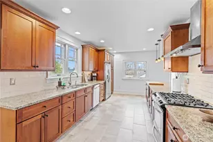 3305 N 8th St, Tacoma, WA 98406 - Photo 14