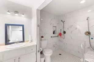 7339 NE 140th St, Kirkland, WA 98034 - Photo 4