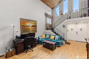 7339 NE 140th St, Kirkland, WA 98034 - Photo 2