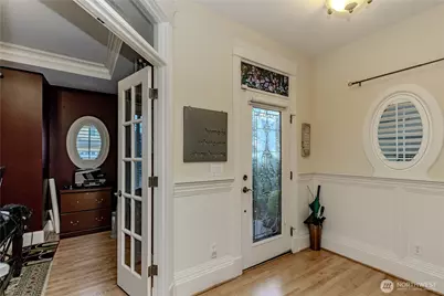 1829 SE 8th Place, Renton, WA 98057 - Photo 2