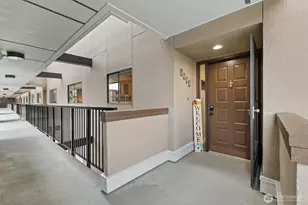 601 S 227th St, Des Moines, WA 98198 - Photo 34