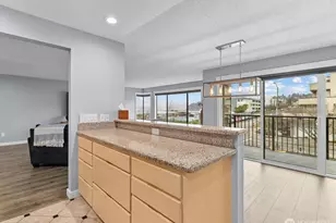 601 S 227th St, Des Moines, WA 98198 - Photo 12