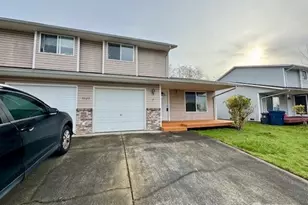 5525 67th Ave NE, Marysville, WA 98270 - Photo 2