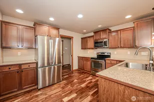 2225 Dickinson Ave NW, Olympia, WA 98502 - Photo 12