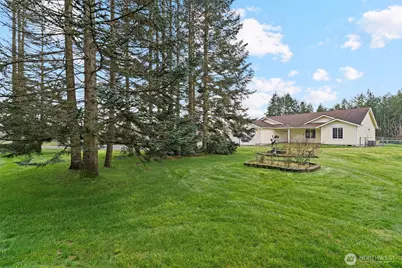 18647 Joselyn Street SW, Rochester, WA 98579 - Photo 6