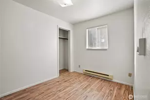 2524 NE 130th St, Seattle, WA 98125 - Photo 16