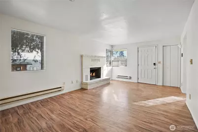 2524 NE 130th Street, Seattle, WA 98125 - Photo 12
