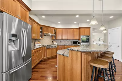 2302 NE 28th Street, Renton, WA 98056 - Photo 12