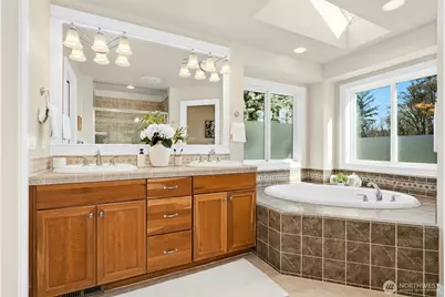 2302 NE 28th Street, Renton, WA 98056 - Photo 28