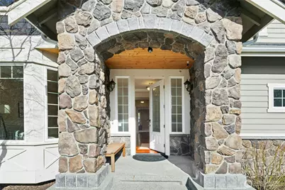 2302 NE 28th Street, Renton, WA 98056 - Photo 4