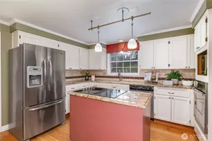 4018 103rd St NE, Marysville, WA 98271 - Photo 10