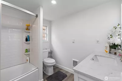 23708 Locust Way #23, Bothell, WA 98021 - Photo 14