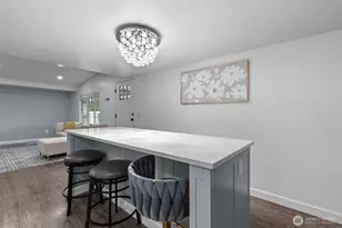 23708 Locust Way, Bothell, WA 98021 - Photo 2