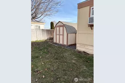 140 3010 W Peninsula Drive #140, Moses Lake, WA 98837 - Photo 6