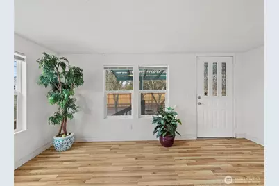 11040 14th Avenue SW, Seattle, WA 98146 - Photo 6