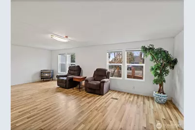 11040 14th Avenue SW, Seattle, WA 98146 - Photo 8