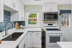 11451 71st Pl S, Seattle, WA 98178 - Photo 8