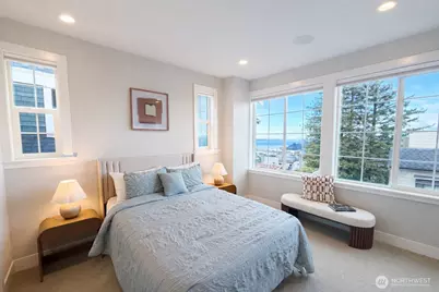 2111 9th Avenue W #24, Seattle, WA 98119 - Photo 10