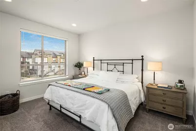 1027 6th Walk NE, Issaquah, WA 98029 - Photo 14