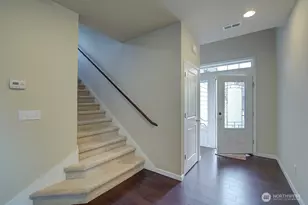 2020 139th St SW, Lynnwood, WA 98087 - Photo 4