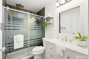 7027 210th St SW, Lynnwood, WA 98036 - Photo 26