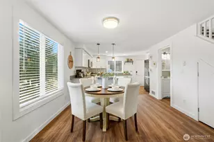 7027 210th St SW, Lynnwood, WA 98036 - Photo 12