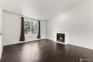 21703 82nd Ave Ct E, Spanaway, WA 98387 - Photo 2