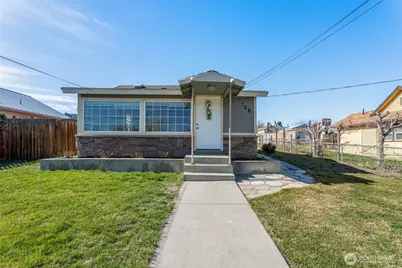 726 Methow Street, Wenatchee, WA 98801 - Photo 1